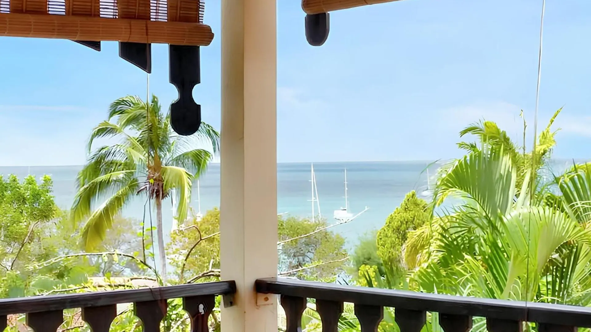 Studio Charmant Vue Mer A Sainte Anne 30 M² Balcon Inclus location